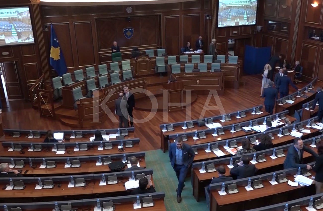 “Ish-burgu i Prishtinës të bëhet muze”