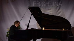 Udhëtimi elegant në piano kulmon me impresionizëm
