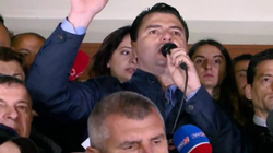 Protestuesit nisen drejtë Tiranës