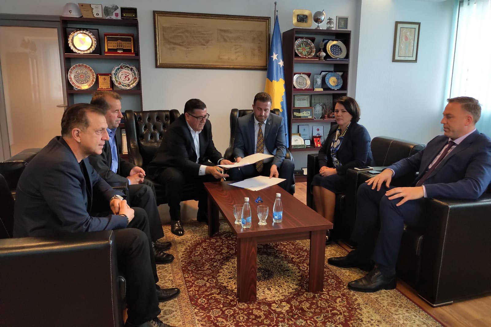Haziri e Demiri nënshkruajnë memorandum për zhvillimin e infrastrukturës në bujqësi