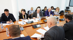 Përplasen Haxhiu e Izmaku rreth ndryshimit të ligjit për zgjedhje