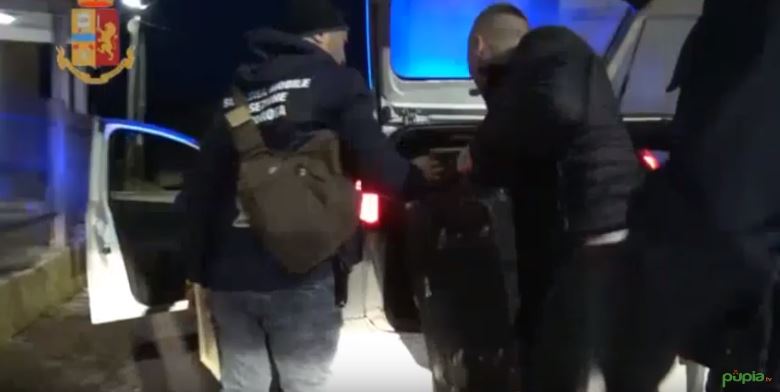 Godet në Itali organizatën e trafikut të drogës me fitime 6 mln euro, në pranga shqiptarë e rumunë