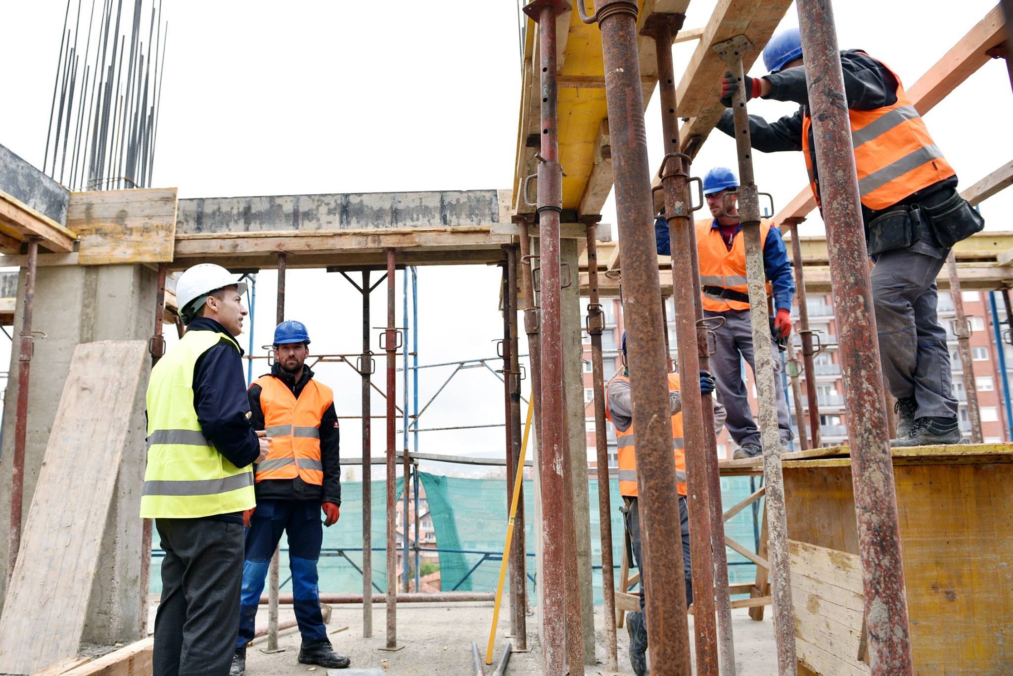 Reçica: Punëtorët në Kosovë meritojnë kushte më dinjitoze për punë