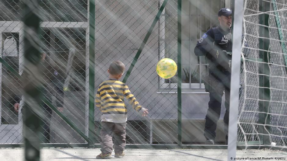 Qendra për mbajtjen e të huajve, Vranidoll, Prishtinë. Foto: AP / ilustrim