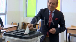 Blerim Reka me 10 për qind, detyron balotazhin Pendarovski-Siljanovska