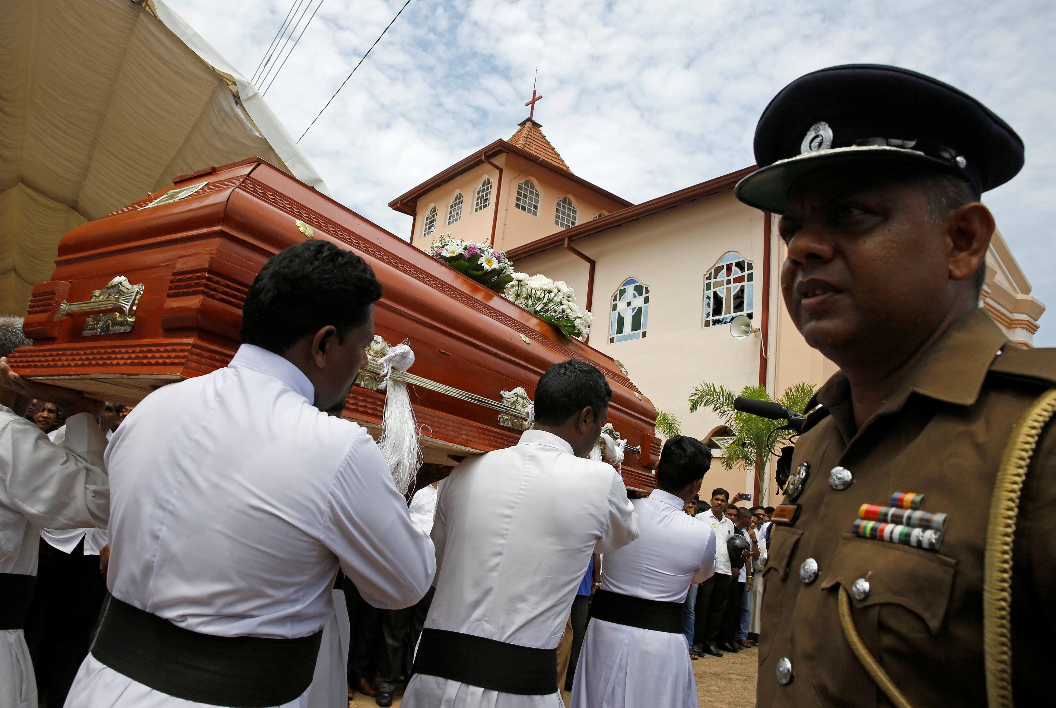 Sri Lanka arreston një sirian lidhur me shpërthimet në Kisha, numri i të vdekurve arrin në 321