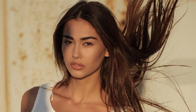 Modelja e njohur nga Mirdita, Adrola Dushi bën emër në SHBA