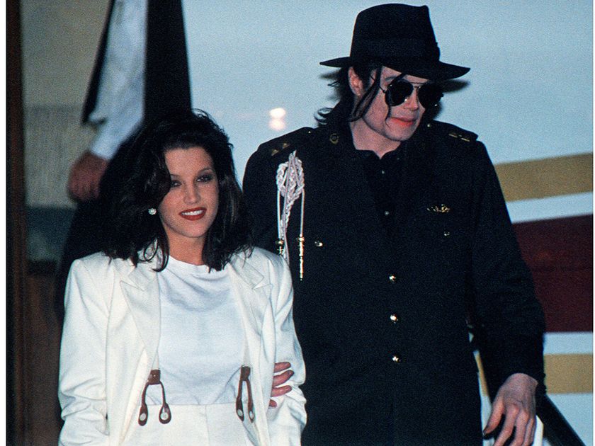 Lisa Marie shkruan libër me detaje “shokuese” për MJ