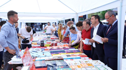 Hapet panairi i librit në Ferizaj