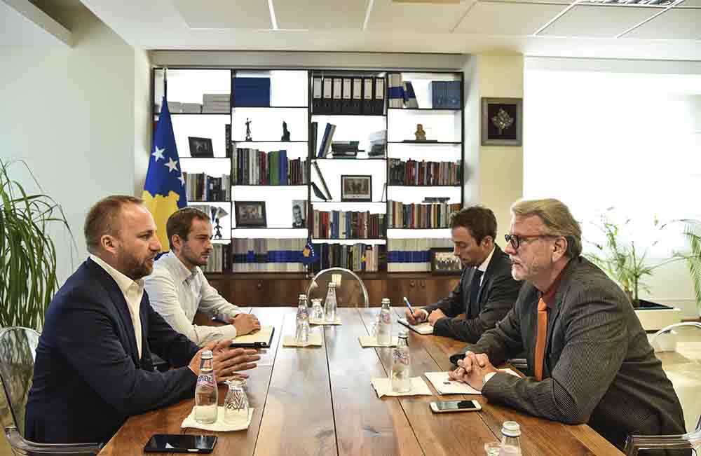 Ministri Tahiri: Jemi të vendosur të konfiskojmë secilën pasuri të fituar me krim e korrupsion