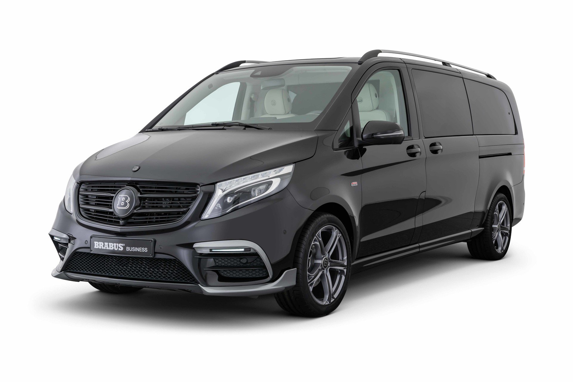 Mercedes V250d i Brabusit kushton më shumë se një Porsche 911 GT2 RS