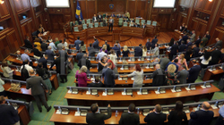 Partitë duan shpejt datën e zgjedhjeve, Veseli konfirmon kandidaturën për kryeministër