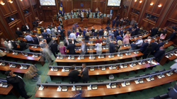 Zeka kundër, Musliu e Pajaziti abstenuan për shpërndarjen e Kuvendit