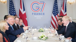 Trump paralajmëron “marrëveshje të madhe tregtare” me Britaninë