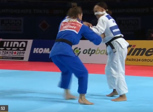 Kelmendi mposht polaken Agata, arrin në çerekfinale