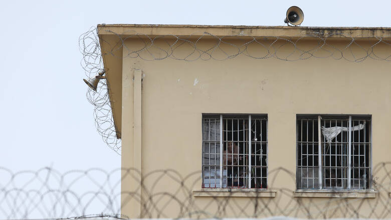 4 të dënuar arratisen nga një burg në Greqi, dy janë shqiptarë