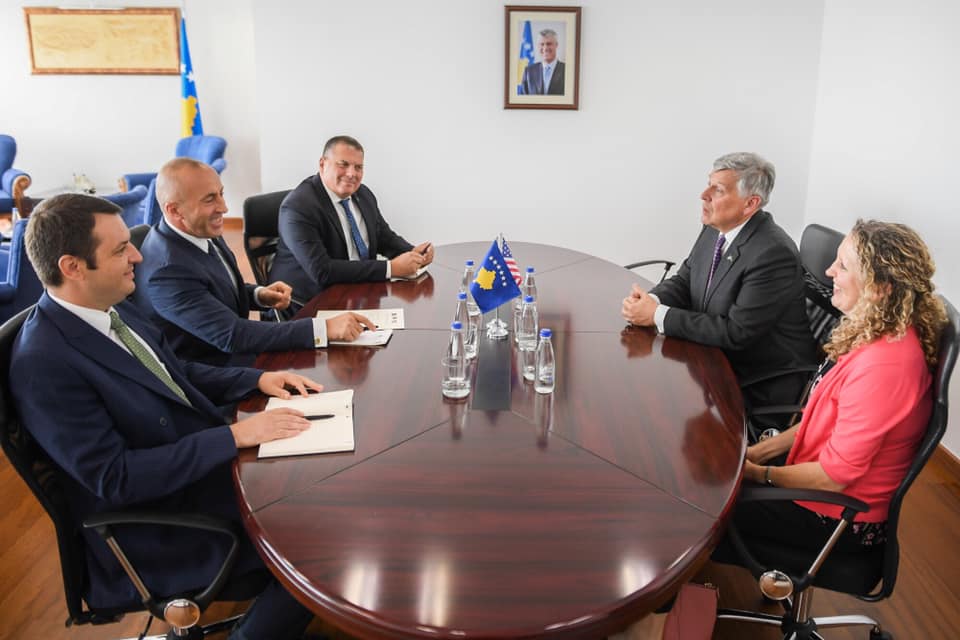 Haradinaj takon Kosnettin, kërkohet garë fer e demokratike në procesin zgjedhor