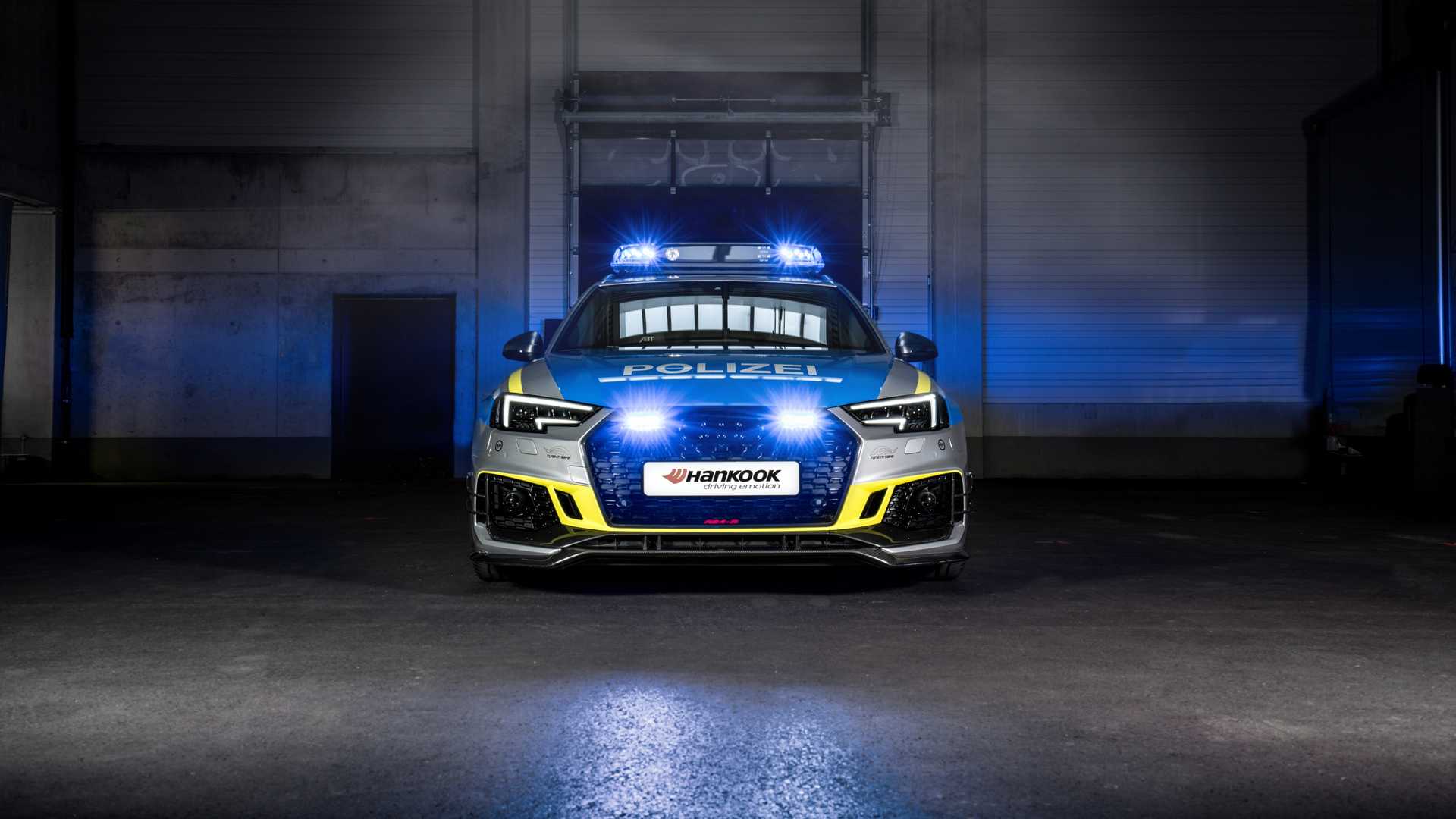 ABT shndërron në “veturë policore” Audi RS4-R Avantin