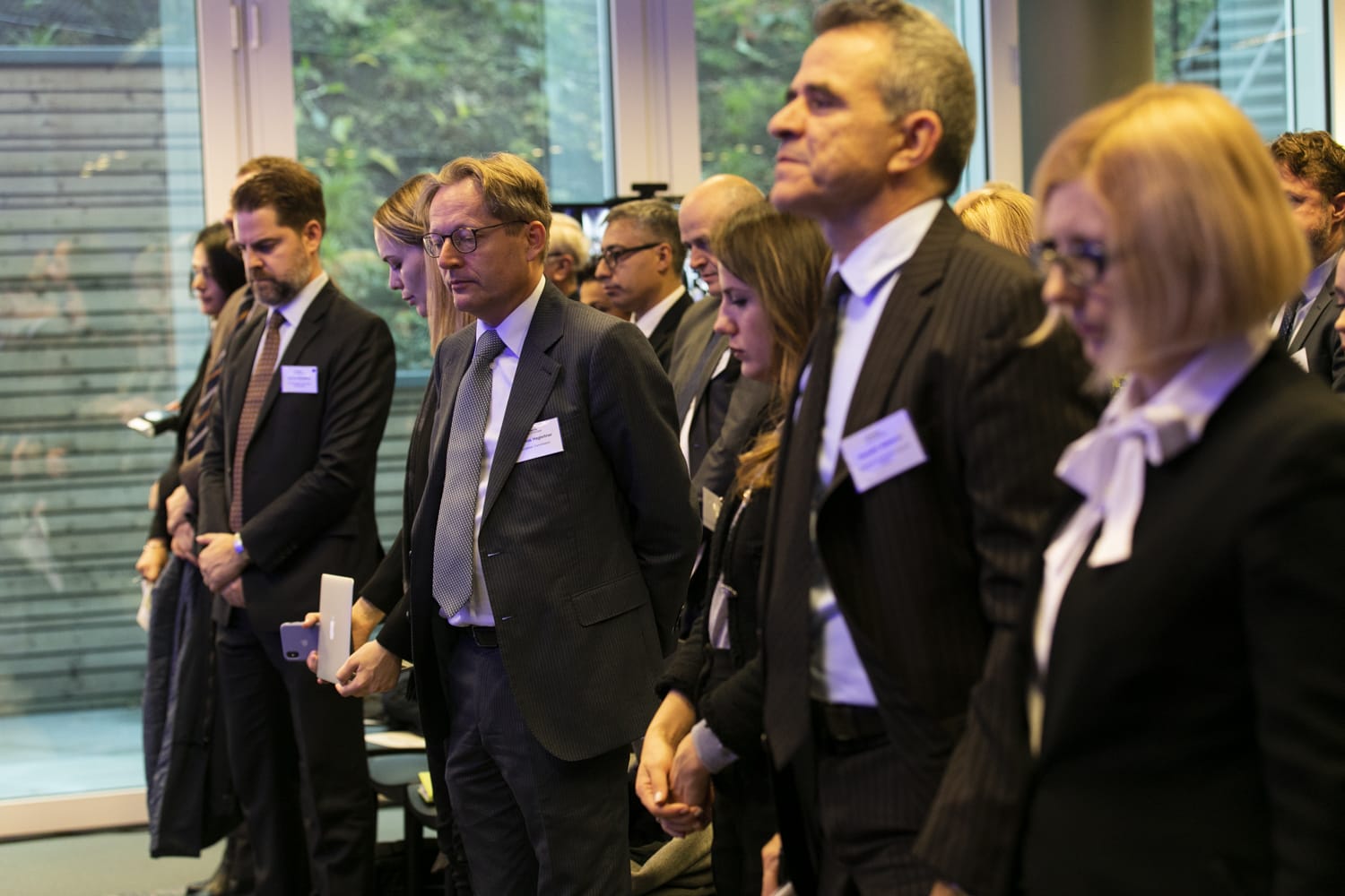 “Friends of Europe” në Brukseli mbajtën 1 minutë heshtje për viktimat e tërmetit në Shqipëri