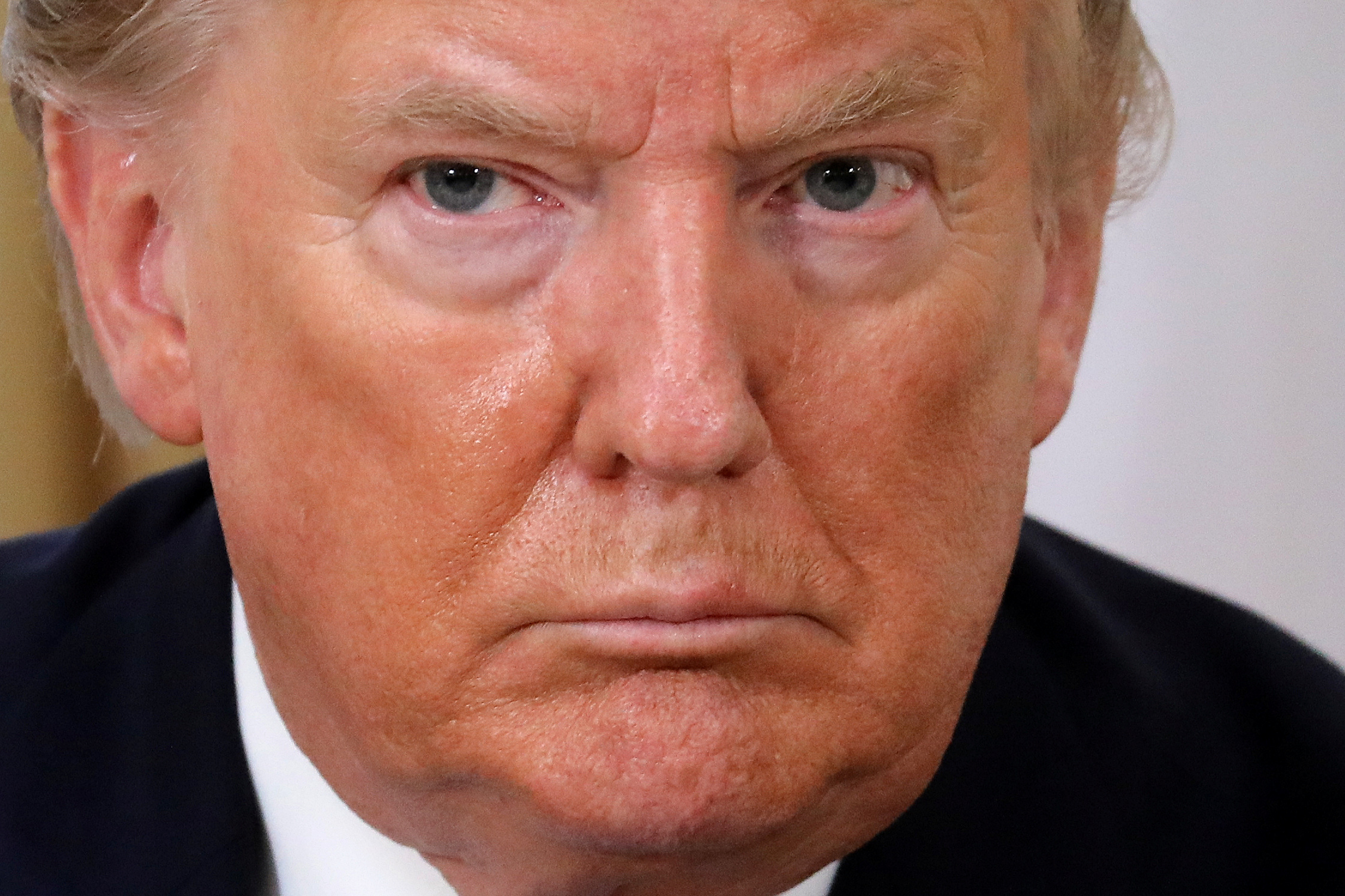 Raporti i Demokratëve për shkarkimin e Trumpit thotë se ai abuzoi me detyrën 