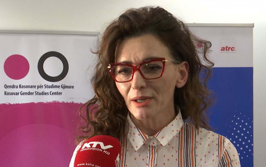 Vetëm 17% e grave trashëgojnë pronë nga familjet e tyre, gjen QKSGJ-ja