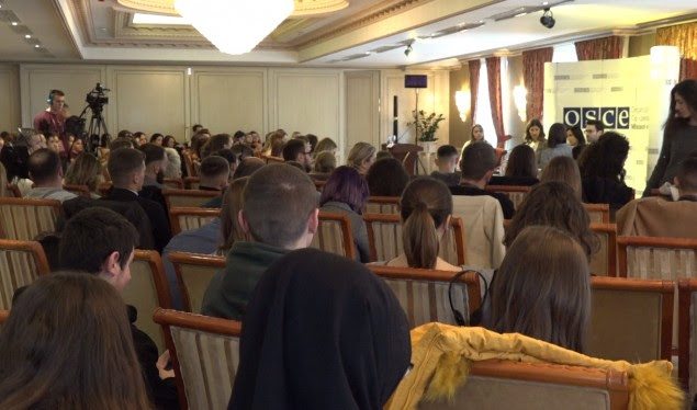 Wahl thotë se të rinjtë janë zgjidhja kundër dhunës në baza gjinore, kërkon fuqizimin e tyre