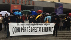 Në Prishtinë marshohet për të Drejtat e Njeriut