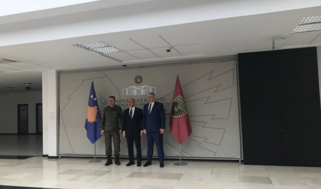 Haradinaj për Ushtrinë: Po ecim me hapa të sigurt