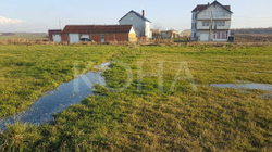 Komuna e Lipjanit shpërfill aktgjykimin për kanalizimin në prona private