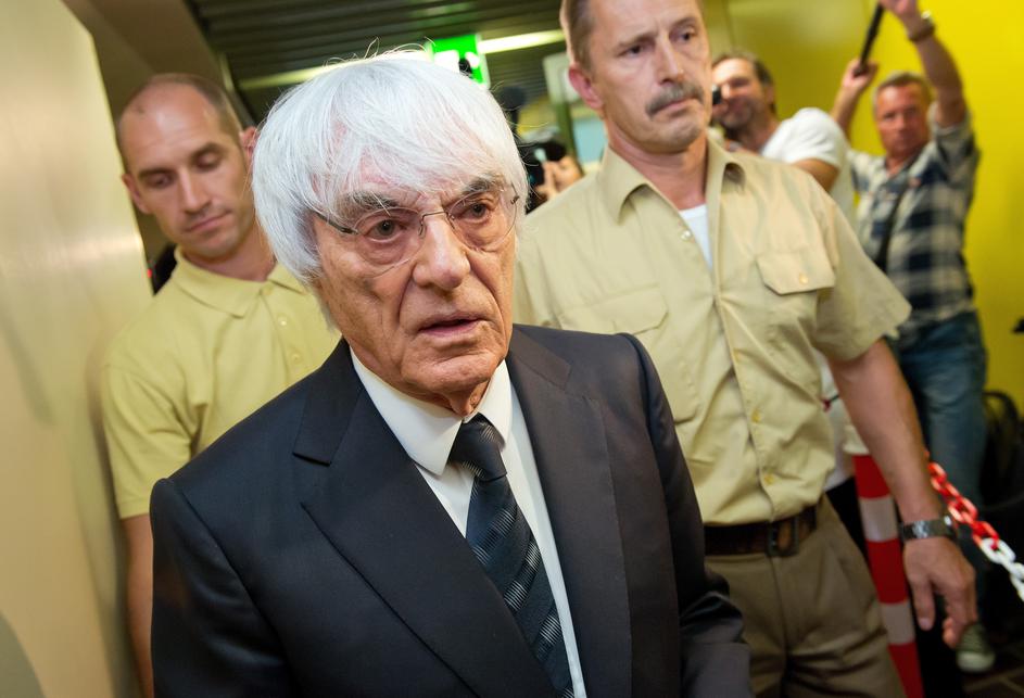 Bernie për grabitjen: Nuk e di si janë orientuar, vila i ka 57 dhoma