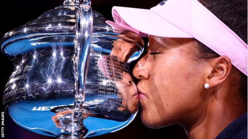 Në foto: Naomi Osaka triumfon më 2019/ Getty Images
