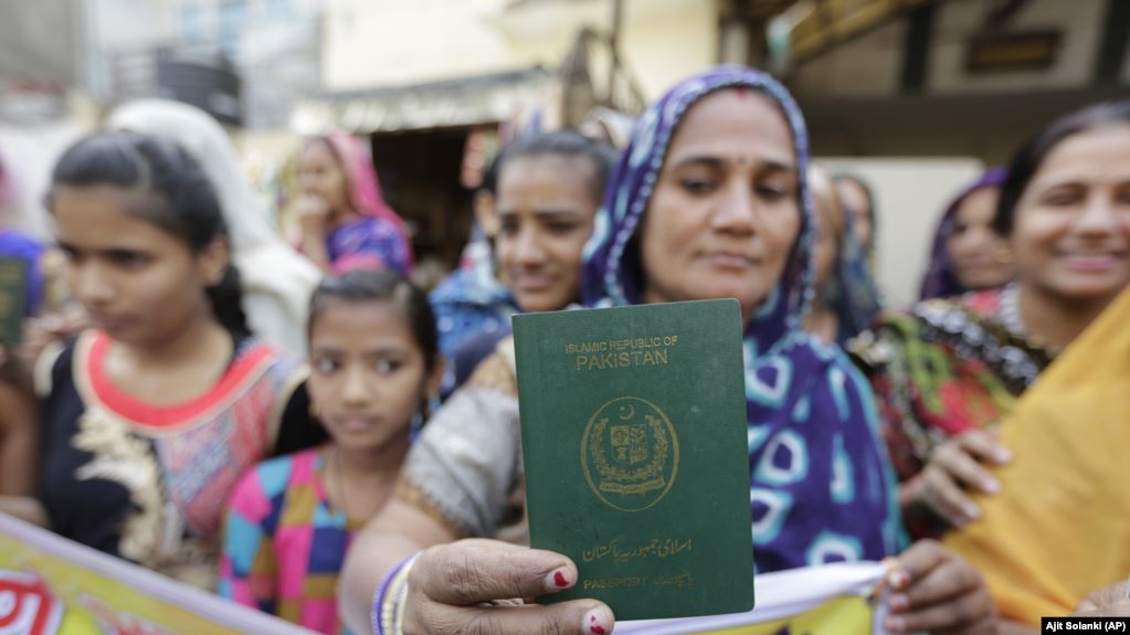 Pavarësisht kritikave se është antimysliman, India miraton ligjin për regjistrimin e popullsisë
