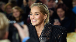 Aplikacioni i takimeve bllokon profilin e aktores Sharon Stone