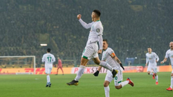 Rashica protagonist në fitoren e Werderit ndaj Dortmundit në Kupë, arrin çerekfinalen