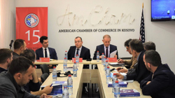 Blerja pa tender e mallrave dhe shërbimeve cenon barazinë e sektorëve, thotë Oda Ekonomike Amerikane