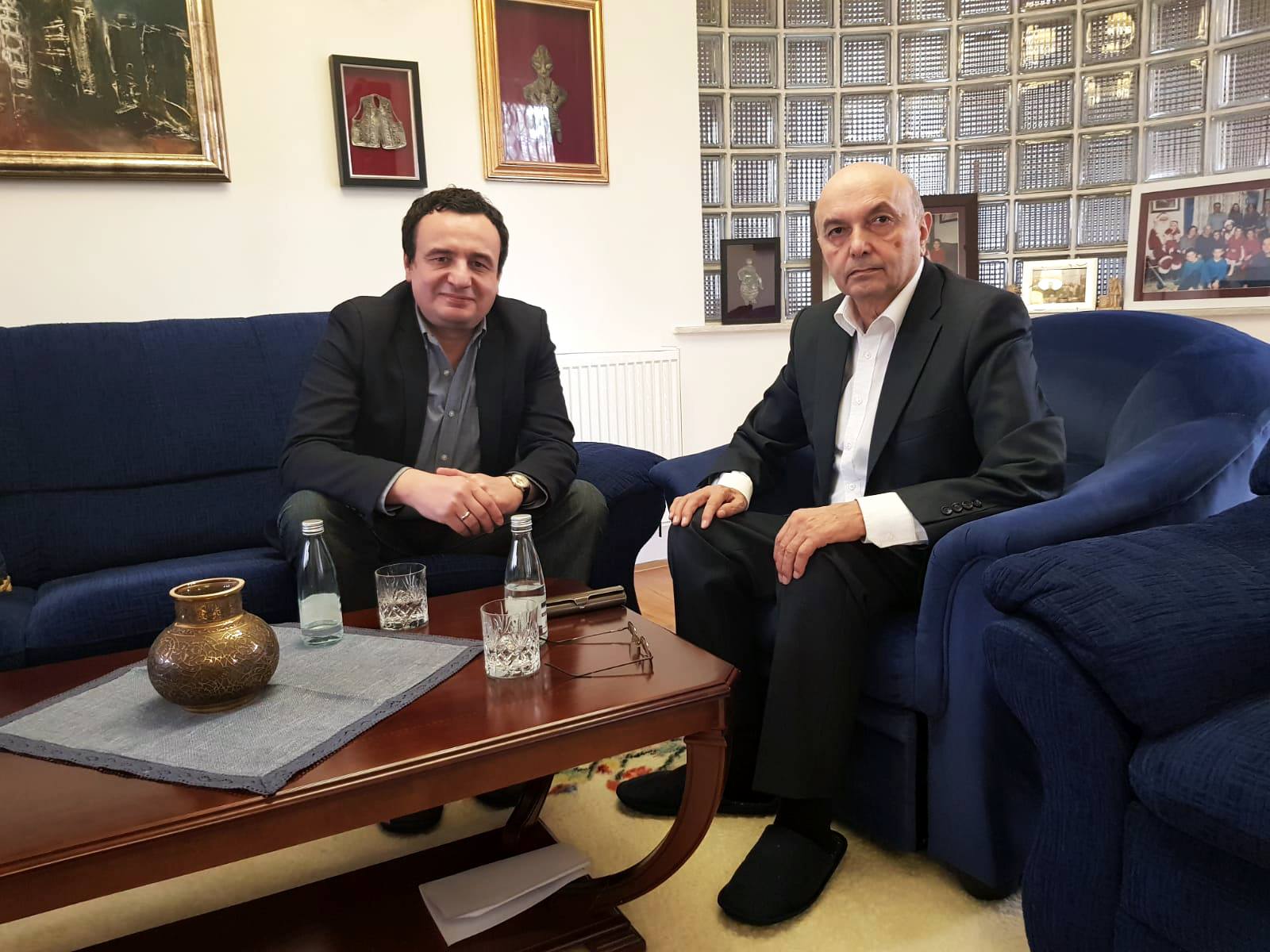 Foto: Vetëvendosje