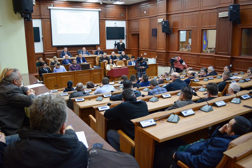 Lekaj në Prizren: Të gjitha sugjerimet dhe propozimet do merren parasysh për autostradën