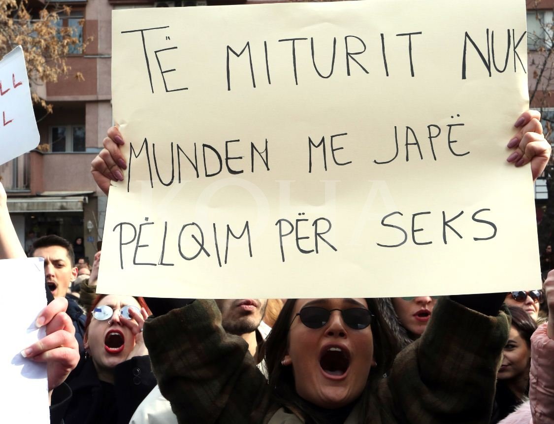 Deputetët kërkojnë raportim nga institucionet përgjegjëse për rastin në Drenas