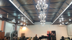 Dyshja në flaut e piano zbërthen harmoninë me vepra emblematike