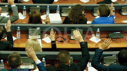 Ligji për paga rrezikon hapjen e vendeve të reja të punës