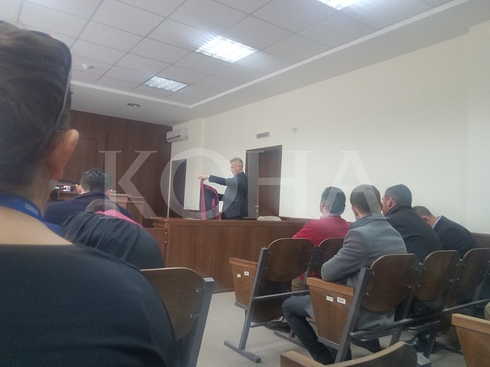 Nis seanca gjyqësore ndaj Gashit, Shalës dhe Lushtakut për gjuajte me armë në odën e Limajt