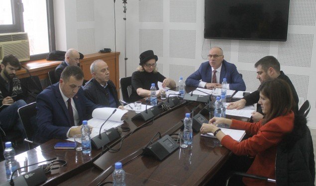 Ministria e Bujqësisë nuk raporton në Komision për dallaveret me grante të zbuluara nga “Koha Ditore”