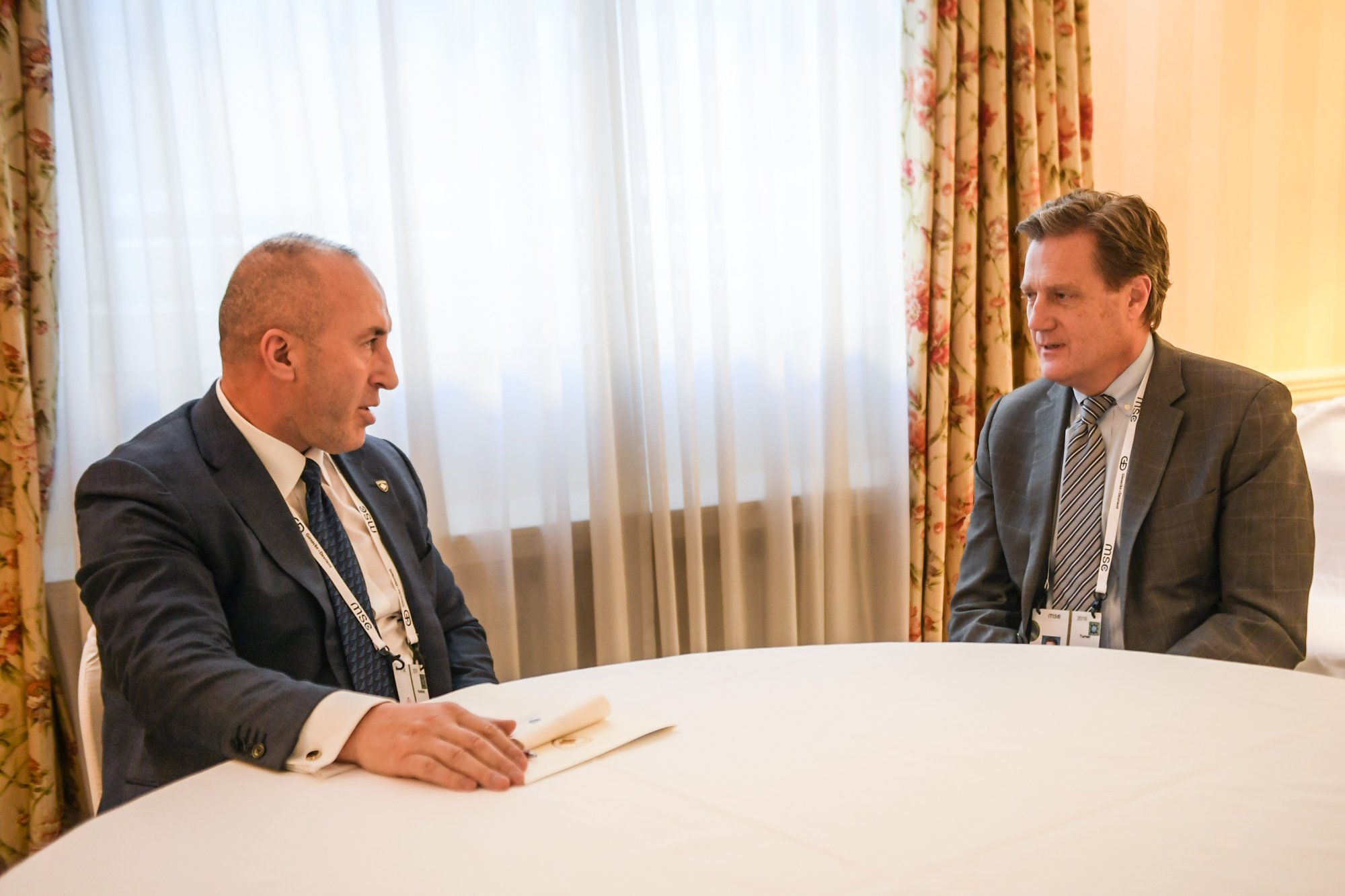 Haradinaj takon kongresistin amerikan Mike Turner, kërkon angazhimin e SHBA-së për dialogun
