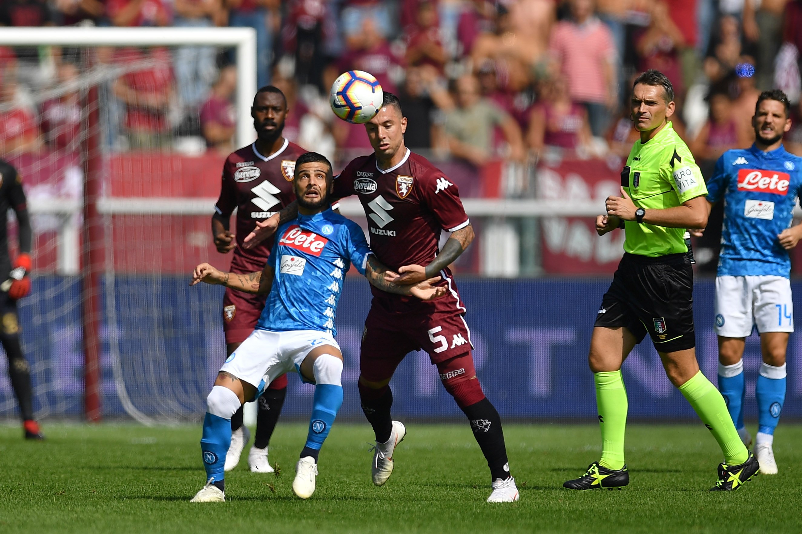 Napoli vetëm barazim me Torinon, mbetet 13 pikë larg Juves