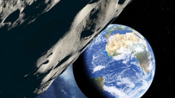 Një asteroidi gjigant i drejtohet Tokës