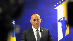 Haradinaj falënderon Britaninë për konsistencë kundër ndryshimit të kufijve në Ballkan