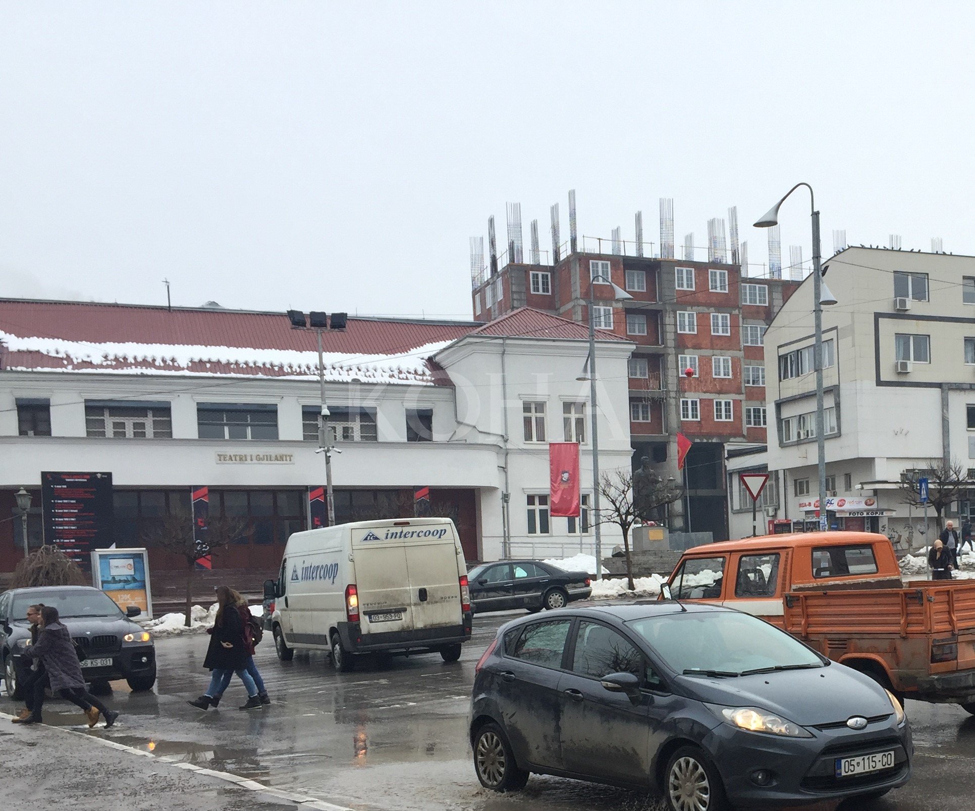 Inspektorati i Gjilanit për një vit me 40 aktvendime për ndërprerjen e ndërtimeve