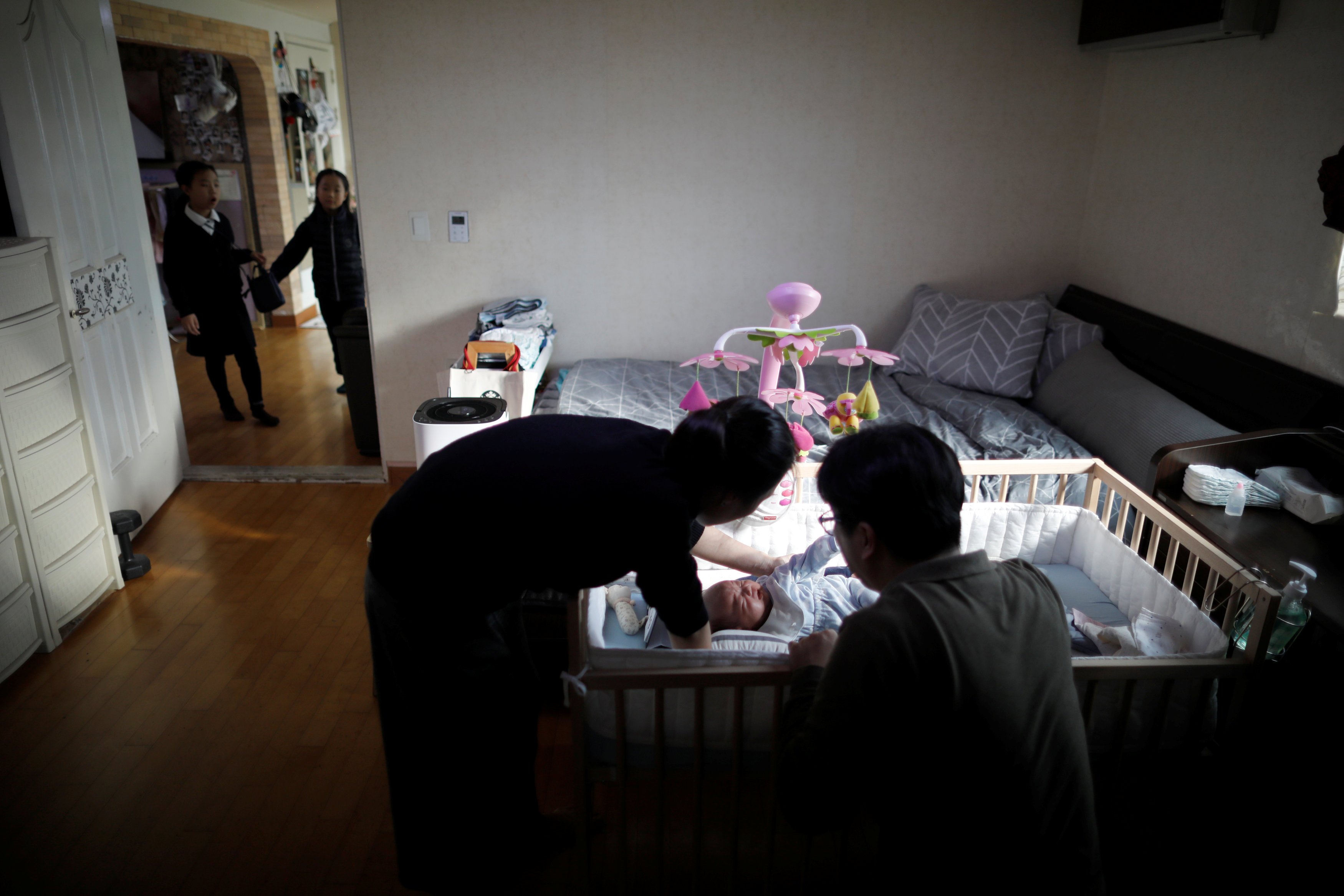 Koreja Jugore po mundohet t’i gjejë zgjidhje krizës demografike