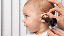Autizmi mund të diagnostikohet me një test të thjeshtë dëgjimi që në lindje
