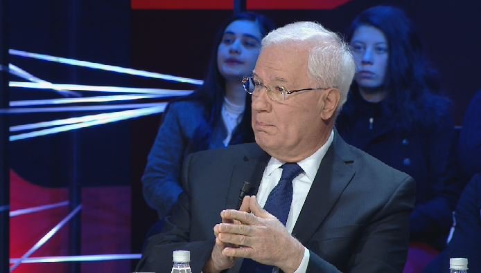 Sipas Paskal Milos, Genti Cakaj i ka dorëzuar dorëheqjen Ramës